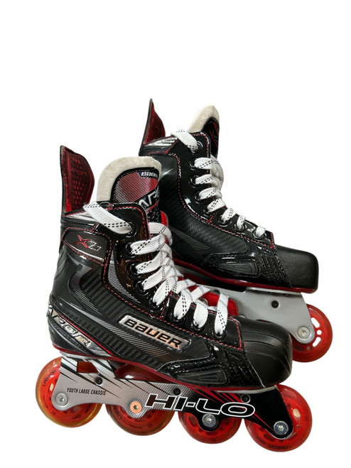 Vist Large View of Product Image Which is Used Bauer VAPOR X2.7 ROLLER SKATES Roller Hockey Skates Black Junior 01.5