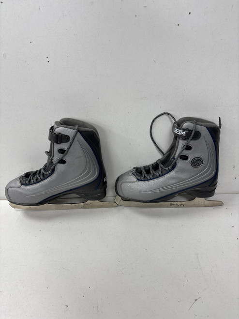 Used CCM SP WomensFigure Skate Grey Senior 8 11891-S000304574