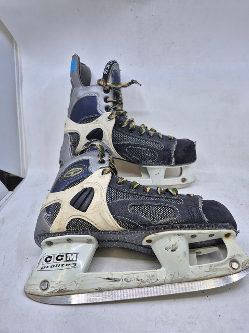 Used CCM TACKS 852 Senior Hockey Skate Senior 9 10589-S000415894