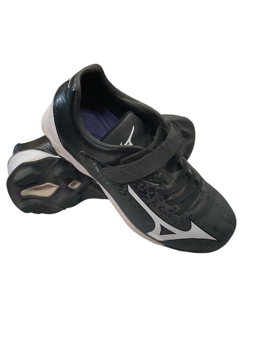 Vist Large View of Product Image Which is Used Mizuno CLEATS BB/SB Cleats Black Junior 01.5