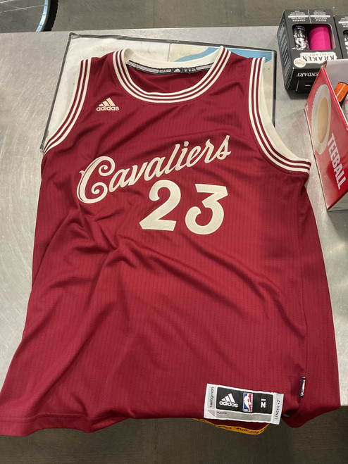 Used Adidas Basketball Adult Top Red MD 11614-S000217543