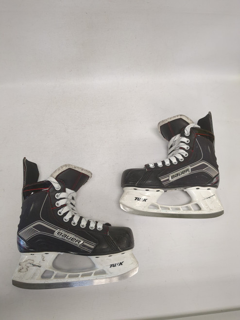 Used Bauer X300 Junior Hockey Skate Junior 03 11821-S000026053