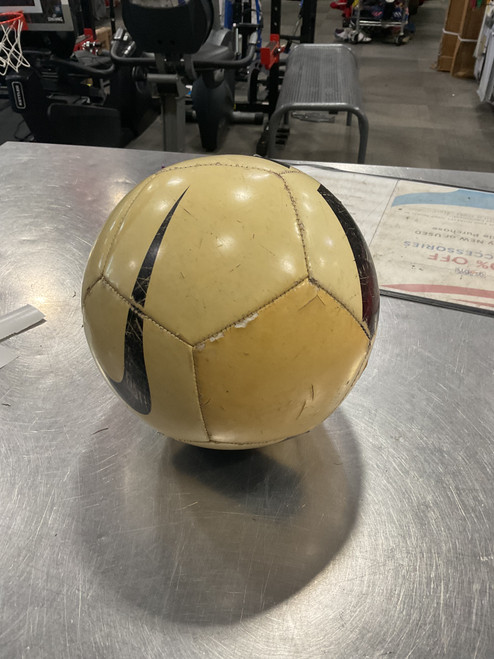 Vist Large View of Product Image Which is Used Nike SOCCER BALL All Size Soccer Ball White 4 11614-S000217559