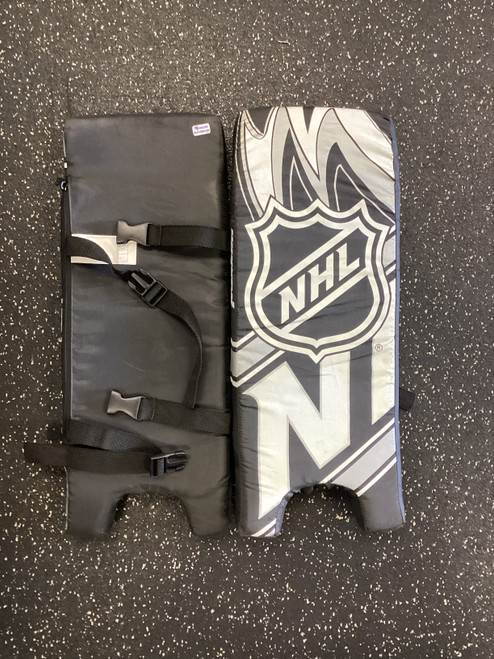 Vist Large View of Product Image Which is Used Franklin NHL Street Leg Pads Black SM 11801-S000048389