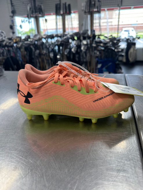 Used Under Armour Soccer Cleats Pink Junior 04 10558-S000238962