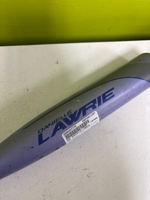 Vist Large View of Product Image Which is Used AXE DANIELLE LAWRIE BB/SB Fastpitch Bat 28" 11307-S000257775