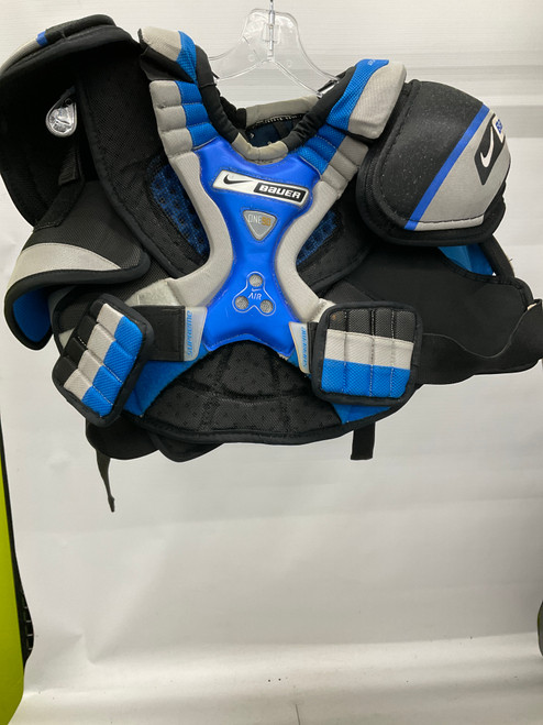 Vist Large View of Product Image Which is Used Bauer NIKE SUPREME ONE 90 Senior Shoulder Pads MD 11836-S000028696