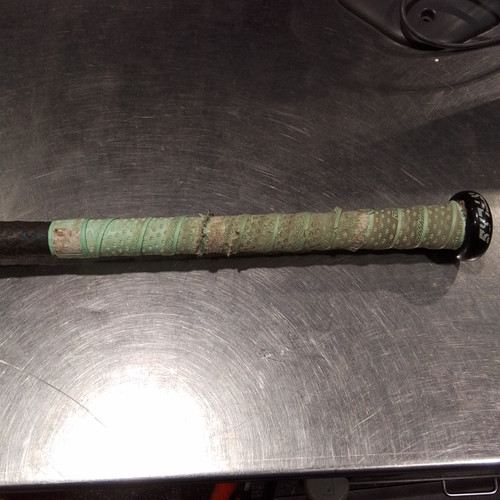 Vist Large View of Product Image Which is Used Louisville Slugger ATLAS BB/SB High School -3 Bat 33"