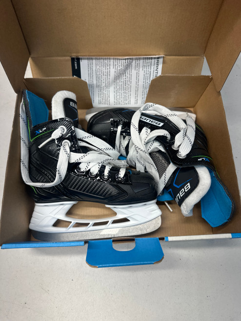 Used Bauer XLP Youth Hockey Skate Youth 09.0 11835-S000196759