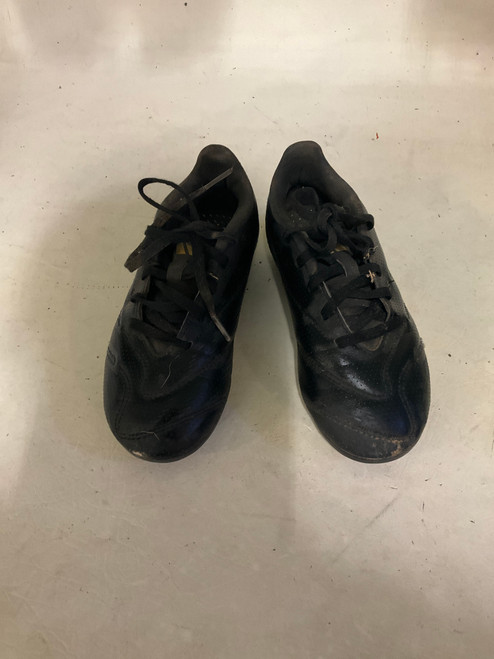 Used Adidas Soccer Cleats Black Junior 01.5 11790-S000046910