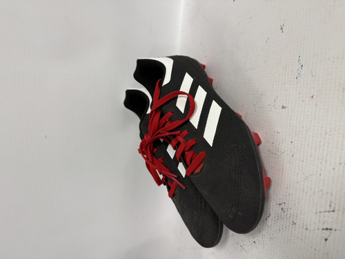 Vist Large View of Product Image Which is Used Adidas GOLETTO VIII Soccer Cleats Black Junior 05