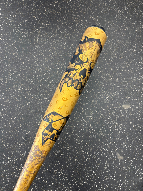 Vist Large View of Product Image Which is Used Demarini VOODOO ONE GOLD 2023 BB/SB High School -3 Bat 33"