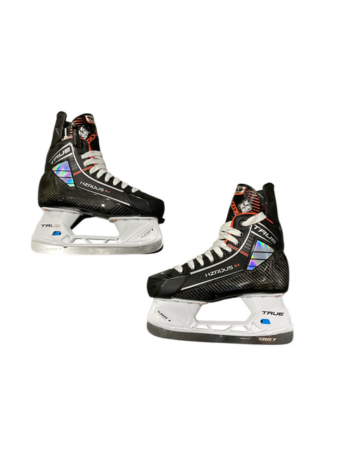 Vist Large View of Product Image Which is Used True HZRUDUS 9X SKATES Intermediate Hockey Skate Intermediate 5.5