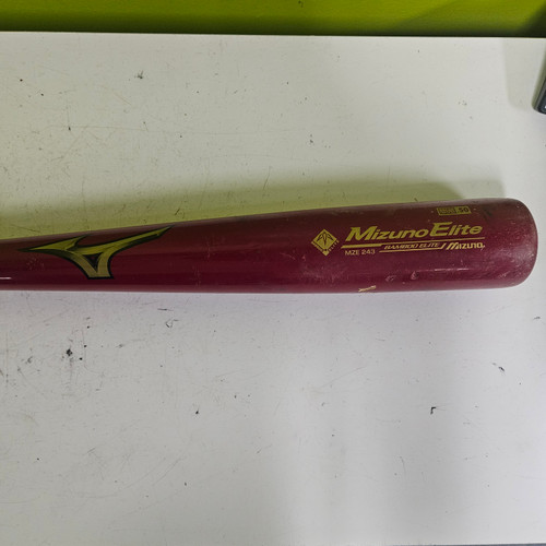 Vist Large View of Product Image Which is Used Mizuno ELITE BB/SB Wood Bat 31"