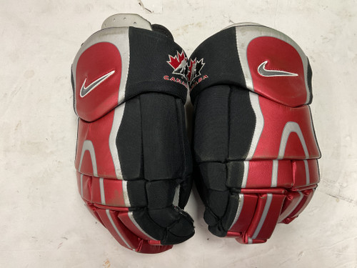 Used Nike Canada AIR Senior Gloves White/Black/Red 14 1/2" 11855-S000188271