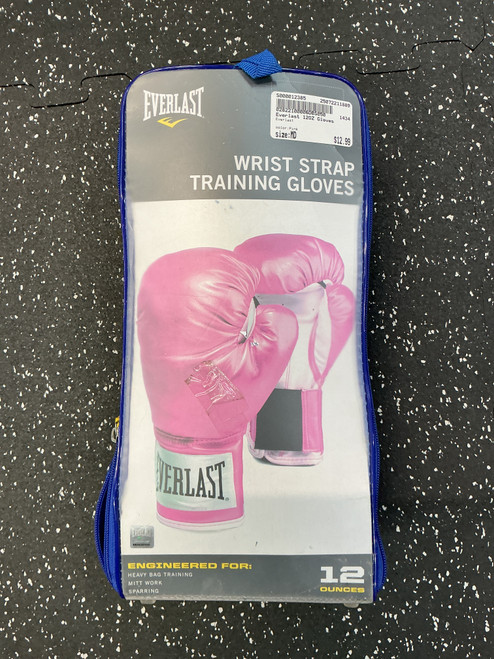 Vist Large View of Product Image Which is Used Everlast Martial Arts Gloves Pink MD