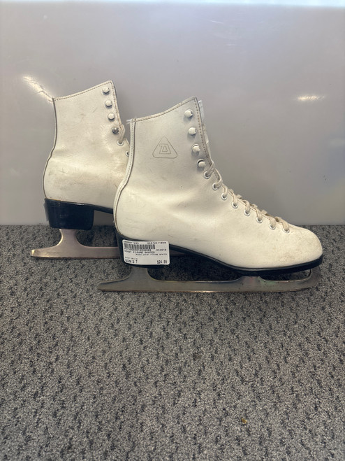 Vist Large View of Product Image Which is Used DOUST FIGURE SKATES WomensFigure Skate White Senior 7 11858-S000077425