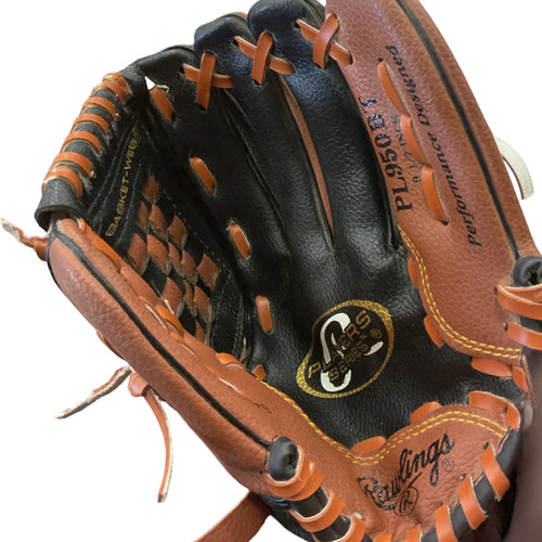 Vist Large View of Product Image Which is Rawlings PLAYERS SERIES BB/SB Glove RH Throw Brown 9 1/2"