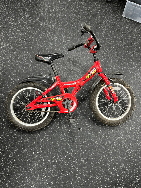 Vist Large View of Product Image Which is Used Giant ANIMATOR 16 Mountain Bike Boys Red 16"