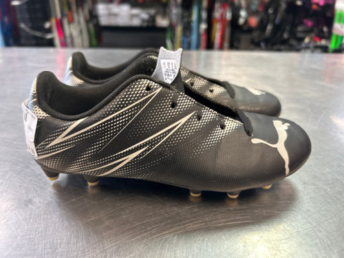 Vist Large View of Product Image Which is Used Puma Soccer Cleats Black Junior 02 11868-S000064190
