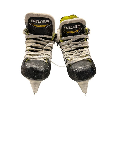 Vist Large View of Product Image Which is Used Bauer SUPREME M4 SZ 4.5 FIT 3 Intermediate Hockey Skate Intermediate 4.5 11814-S000376183