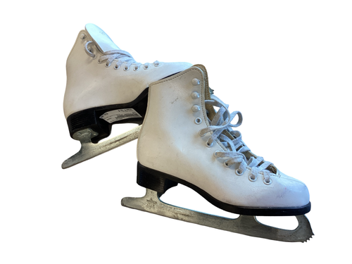 Vist Large View of Product Image Which is Used CCM FIGURE SKATE Girls Softboot Skate White Youth 13.0