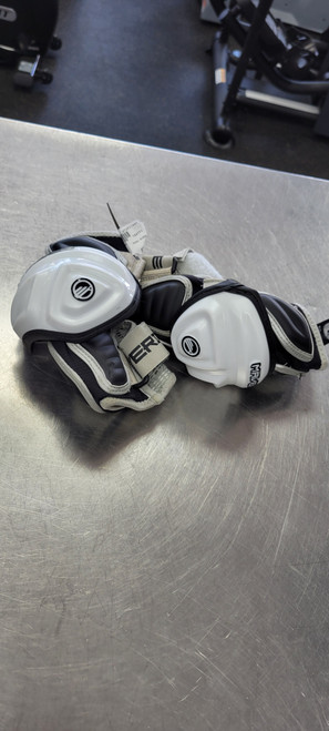 Vist Large View of Product Image Which is Used Maverik ELBOW Lacrosse Arm Pads/Guards None MD 11497-S000150542