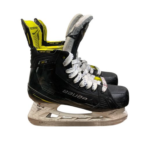 Vist Large View of Product Image Which is Used Bauer SUPREME M4 FIT 2 INT 5 Intermediate Hockey Skate Intermediate 5.0