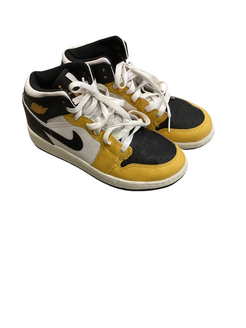 Vist Large View of Product Image Which is Used Jordan Basketball Shoes M Black And Gold Junior 05 11884-S000049371