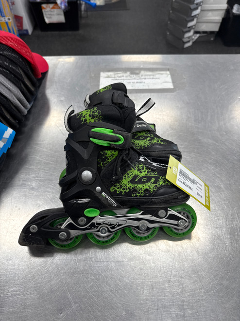 Vist Large View of Product Image Which is Used RollerDerby 11-1 Junior Rec Fitness Skates Green Adjustable