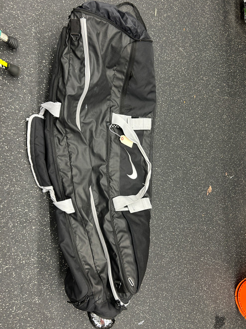 Vist Large View of Product Image Which is Used Nike Team Carry Bag Black 11162-S000432682