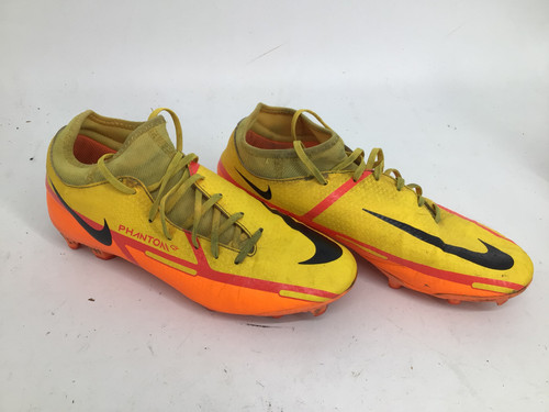 Vist Large View of Product Image Which is Used Nike PHANTOM GT SR 7 SOCCER CLEAT Soccer Cleats Yellow Senior 7 11752-S000067780