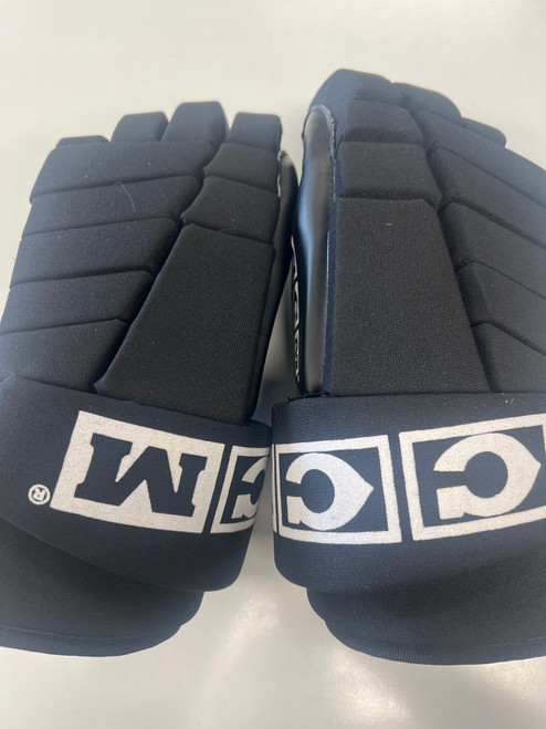 Vist Large View of Product Image Which is Used CCM PRO GARD Senior Gloves None 15" 11653-S000188152