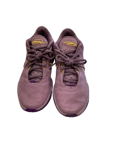 Vist Large View of Product Image Which is Used Nike Basketball Shoes M Purple Senior 9