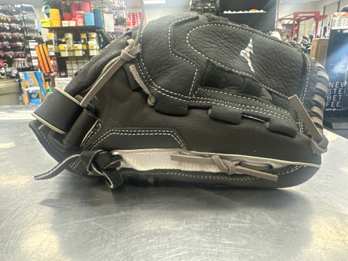 Vist Large View of Product Image Which is Used Mizuno GPM 1254 BB/SB Glove RH Throw Black 12 1/2" 10558-S000239400