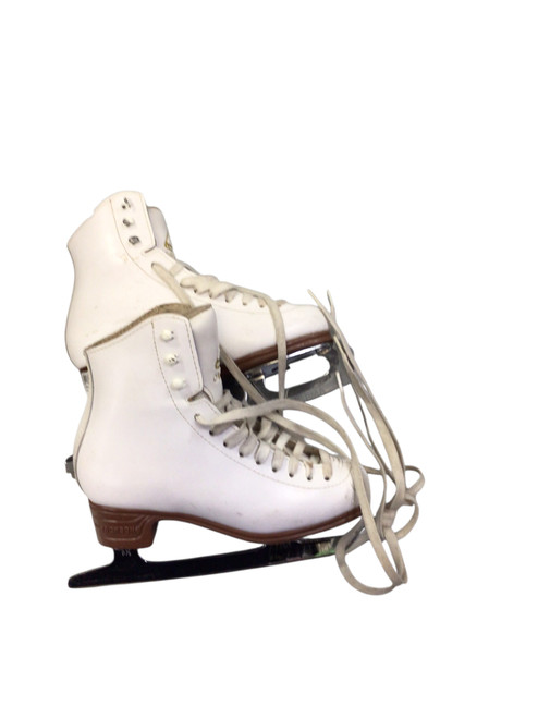 Vist Large View of Product Image Which is Used Jackson FIGURE SKATES Girls Figure Skate White Junior 02.5 11768-S000225688
