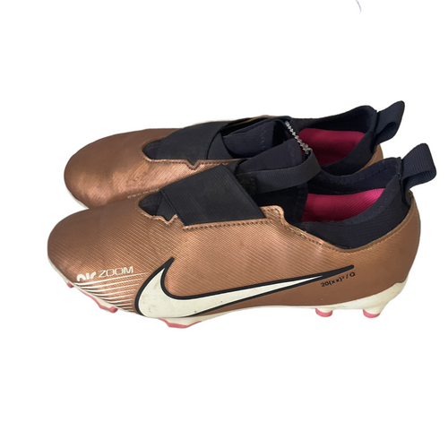 Vist Large View of Product Image Which is Used Nike Soccer Cleats Copper Junior 02.5 11852-S000025932