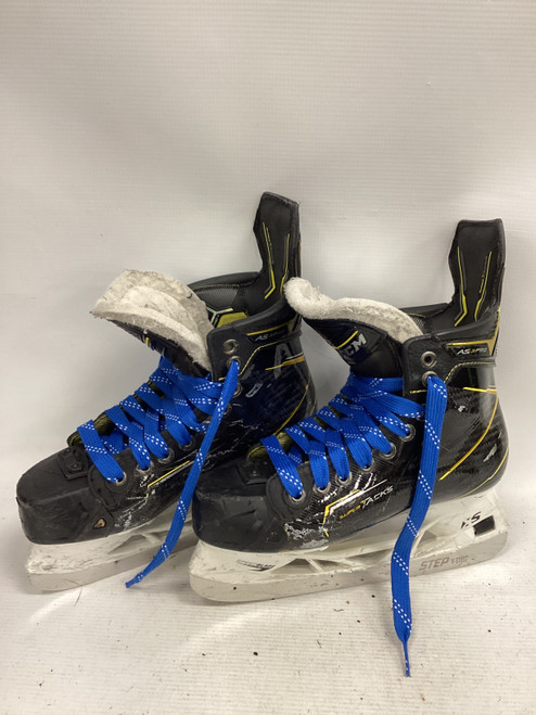 Vist Large View of Product Image Which is Used CCM SUPERTACKS AS3 PRO Junior Hockey Skate Junior 05