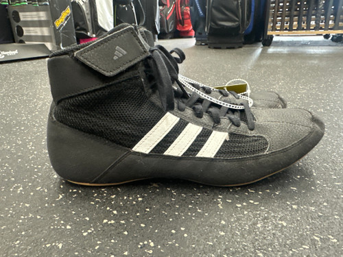 Vist Large View of Product Image Which is Used Adidas HVC Wrestling Shoes Black Senior 8.5