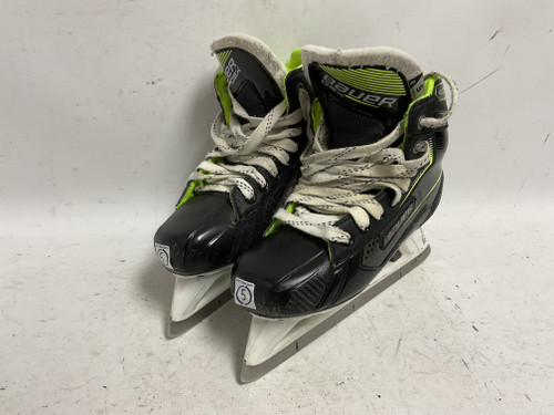 Vist Large View of Product Image Which is Used Bauer GSX Intermediate Goalie Skates Size 5.0 11855-S000188571