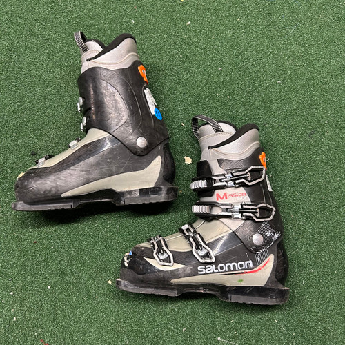 Vist Large View of Product Image Which is Used Salomon MISSION 500 Mens DH Ski Boot Grey 275 MP - M09.5 - W10.5 10589-S000416497