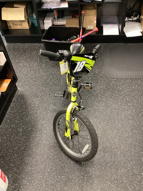 Vist Large View of Product Image Which is Used Huffy MOTOX Mountain Bike Boys Yellow 18" 11851-S000035346