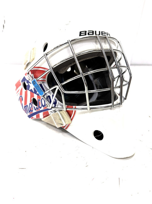 Vist Large View of Product Image Which is Used Bauer 930 GOAL MASK Junior Goalie Helmet/Mask White One Size 11860-S000295025