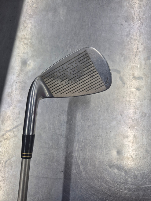 Vist Large View of Product Image Which is Used Alien TOUR CLASSIC Women Individual Iron RH 7 Iron 10589-S000416521