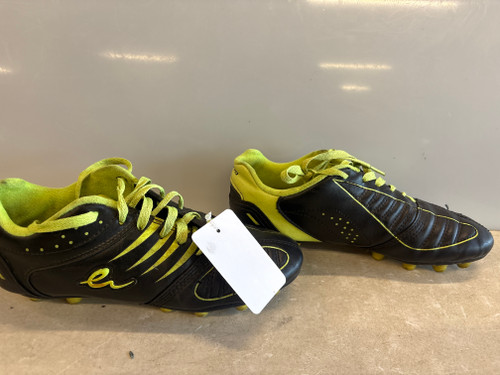 Vist Large View of Product Image Which is Used Eletto Soccer Cleats None Junior 06 11858-S000077585