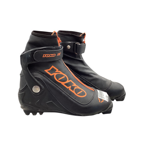 Vist Large View of Product Image Which is Used Toko Mens NNN XC Ski Boots Black M 10 / W 10.5-11