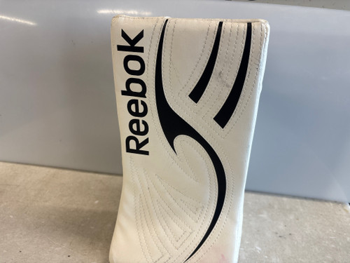 Vist Large View of Product Image Which is Used Reebok L7 Junior Goalie Blocker None 11858-S000077593