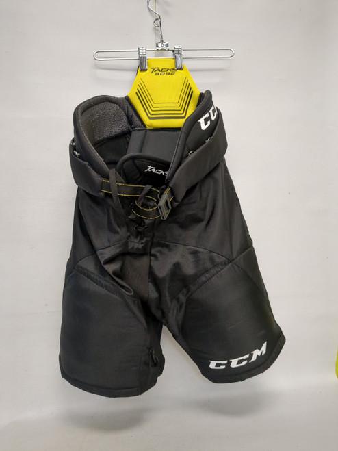 Vist Large View of Product Image Which is Used CCM TACKS 3092 Junior Pant Black MD 11821-S000026627