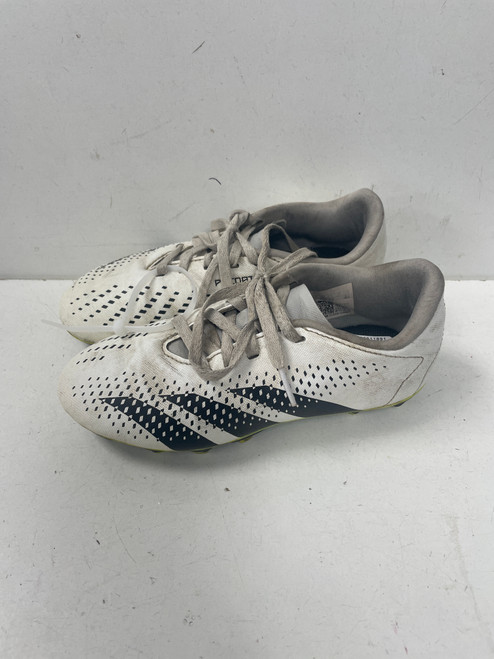 Vist Large View of Product Image Which is Used Adidas Soccer Cleats White Junior 01 11891-S000305030