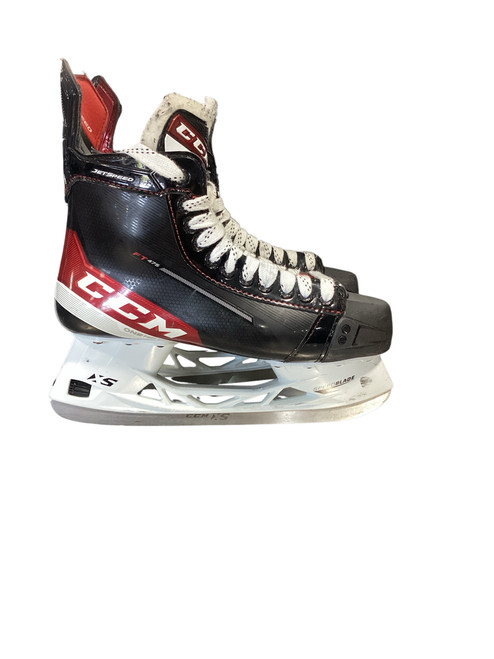 Vist Large View of Product Image Which is Used CCM FT475 Senior Hockey Skate Senior 9 11804-S000255176